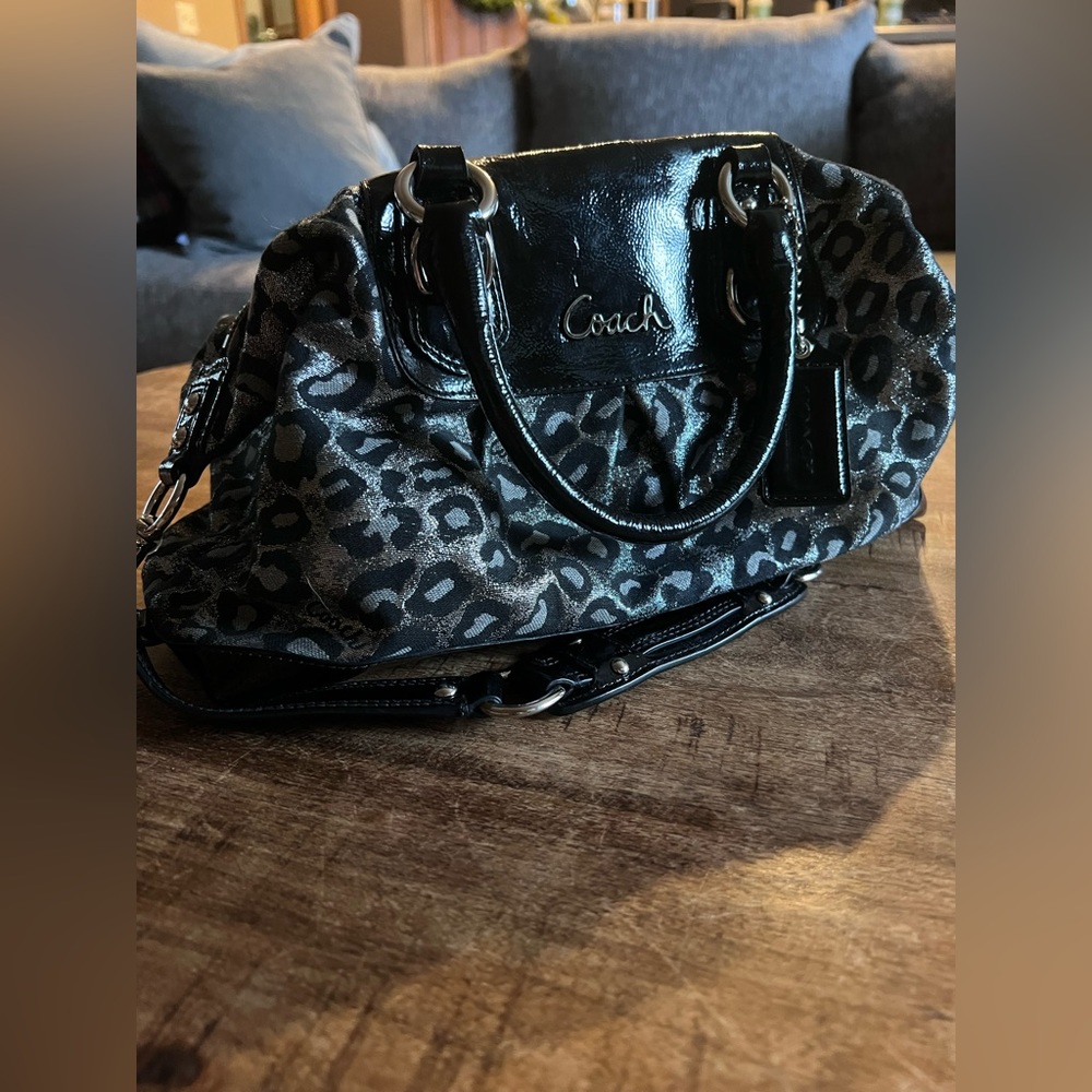 Coach *hardly used* Cheetah Black and Silver Bowling Bag | Purse